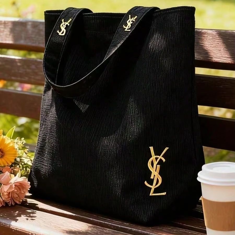 Bolsa Yves Saint Laurent YSL M - Ysl Beauty Makeup avaliação e preço